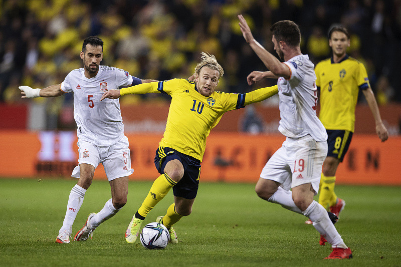 西班牙挑战瑞典，争夺晋级资格