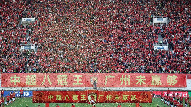 广州恒大被鲁能击败,遭遇失利 广州恒大被鲁能击败,遭遇失利