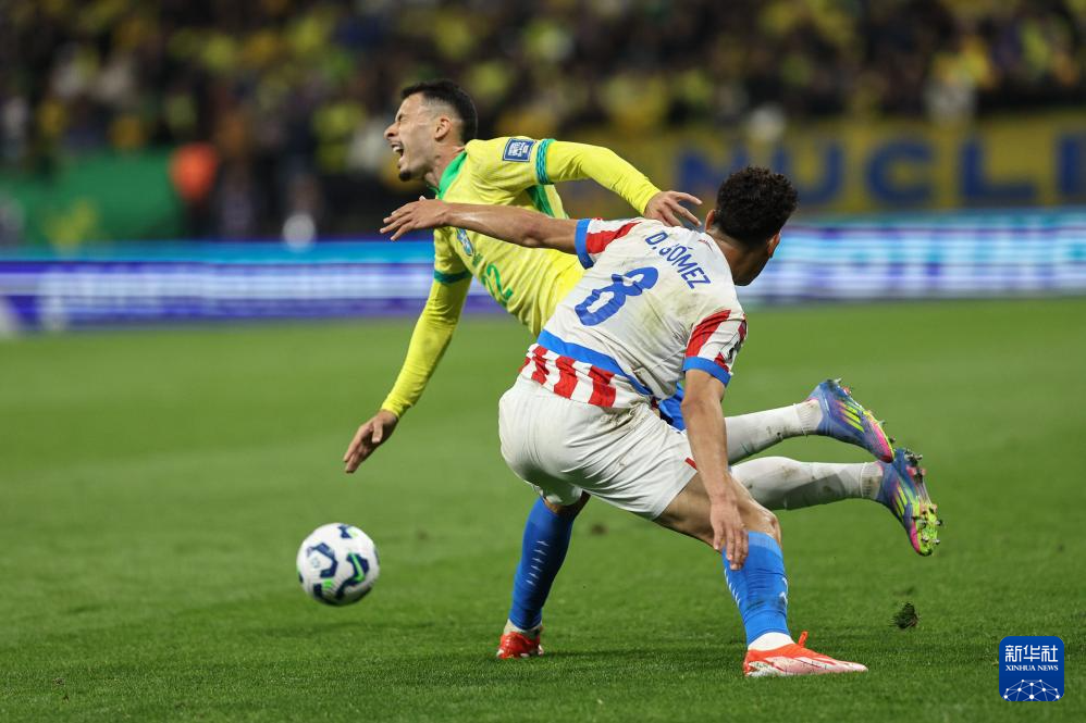 巴西水球队精彩对决，最终获胜