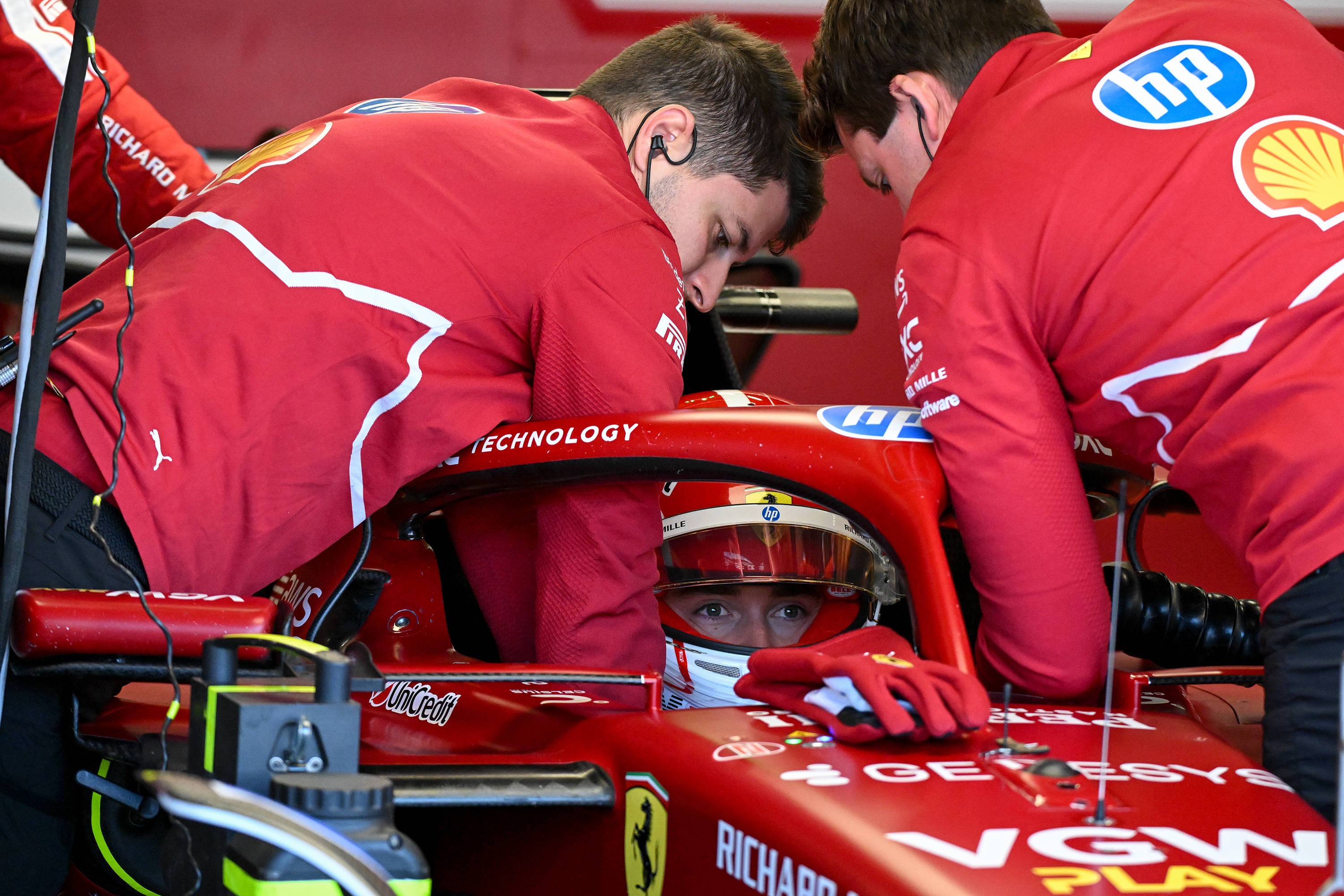 包含红牛二队碾压梅赛德斯，诺里斯统治全场的词条